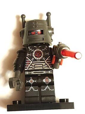 Lego Evil Robot Minifigure Collectible Series 8 8833 CMF HTF Rare Lot Retired